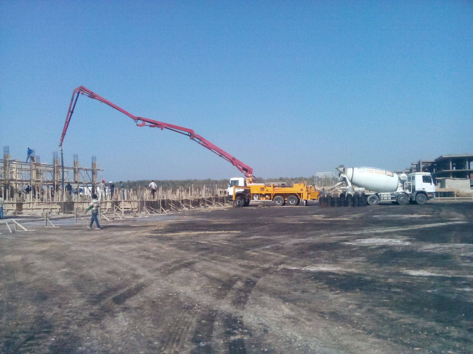 28 M PUTZMISTER Concrete Pump